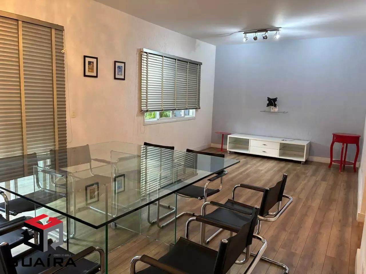 Sobrado para alugar com 3 quartos, 200m² - Foto 3