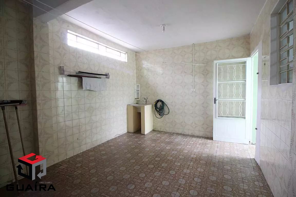 Casa para alugar com 2 quartos, 124m² - Foto 12