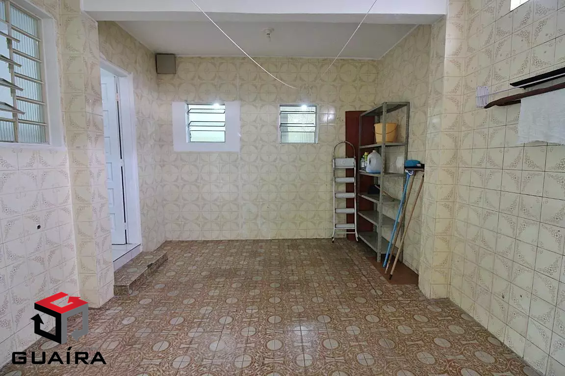 Casa para alugar com 2 quartos, 124m² - Foto 13