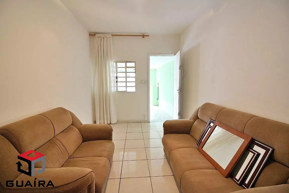 Casa para alugar com 2 quartos, 124m² - Foto 1