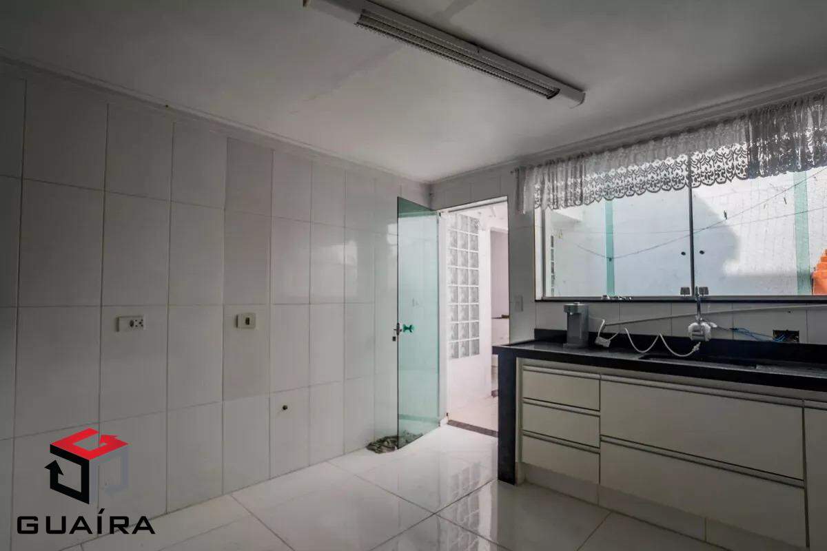 Sobrado para alugar com 3 quartos, 169m² - Foto 12