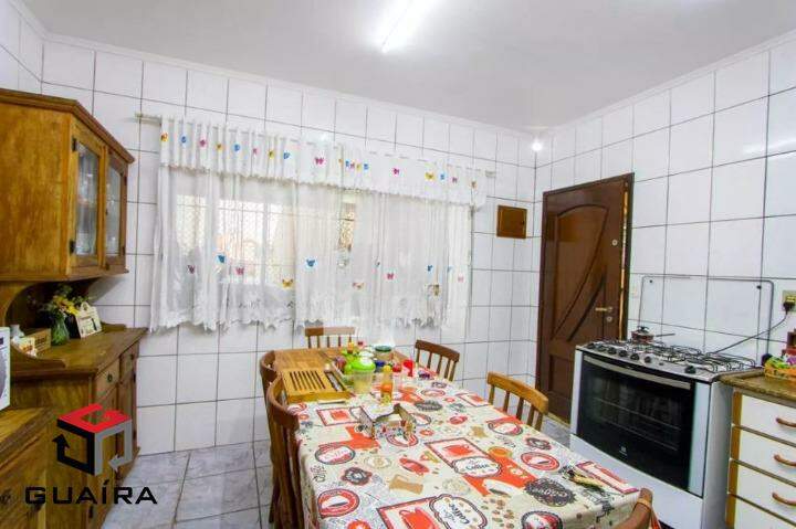 Sobrado para alugar com 3 quartos, 200m² - Foto 5