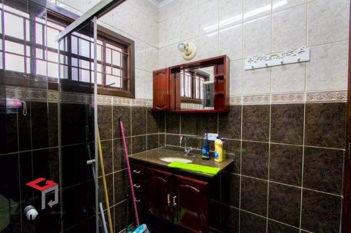 Sobrado para alugar com 3 quartos, 200m² - Foto 16