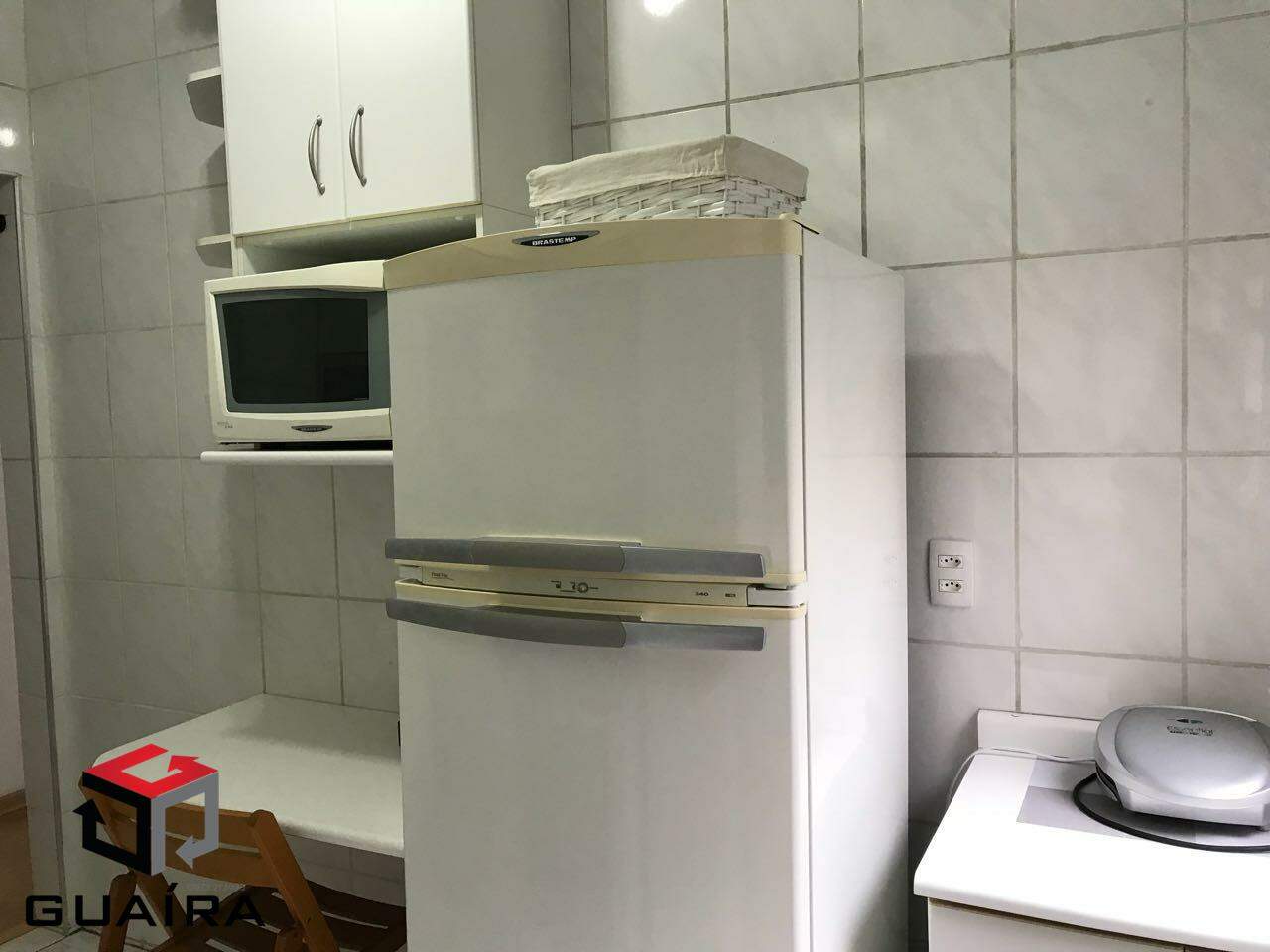 Apartamento à venda com 2 quartos, 60m² - Foto 3