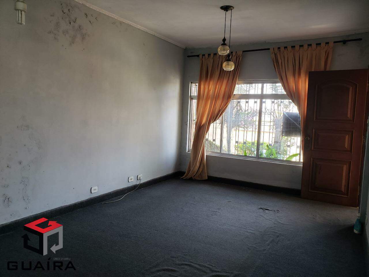 Casa à venda com 2 quartos, 103m² - Foto 1