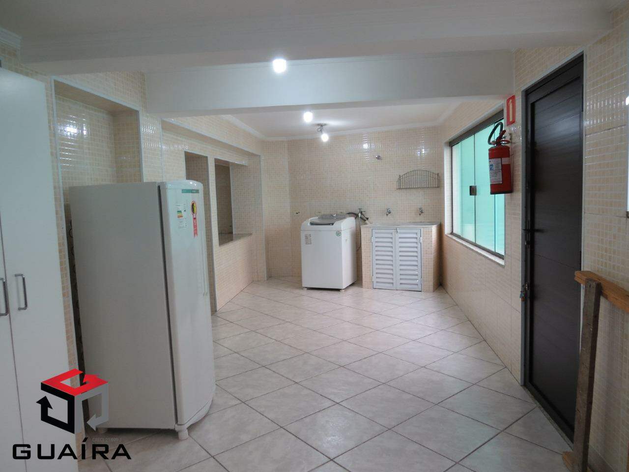 Casa à venda com 4 quartos, 151m² - Foto 15