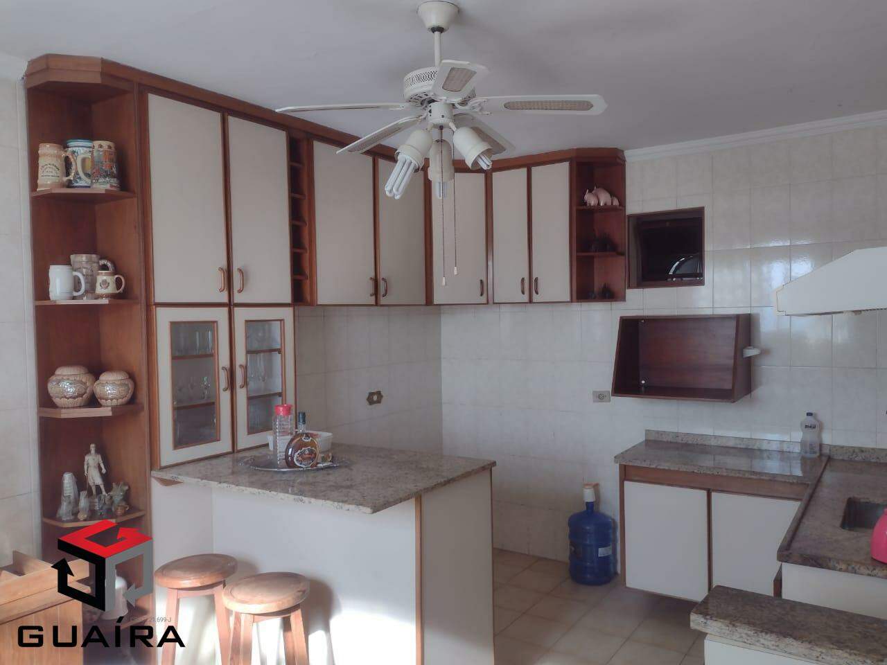 Apartamento à venda com 2 quartos, 141m² - Foto 4