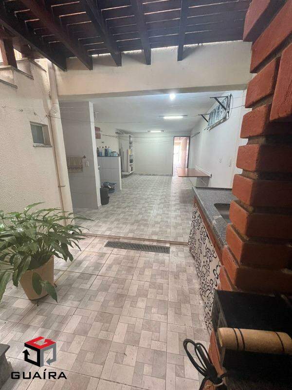 Sobrado à venda com 3 quartos, 200m² - Foto 28