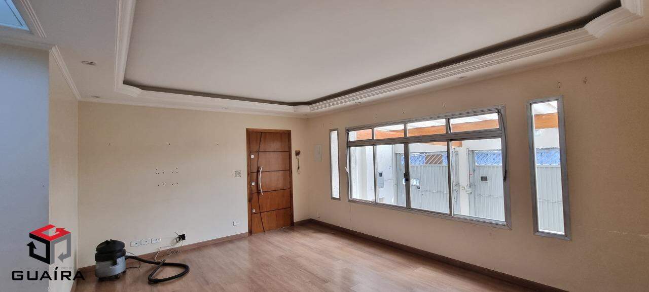 Casa à venda com 4 quartos, 163m² - Foto 1