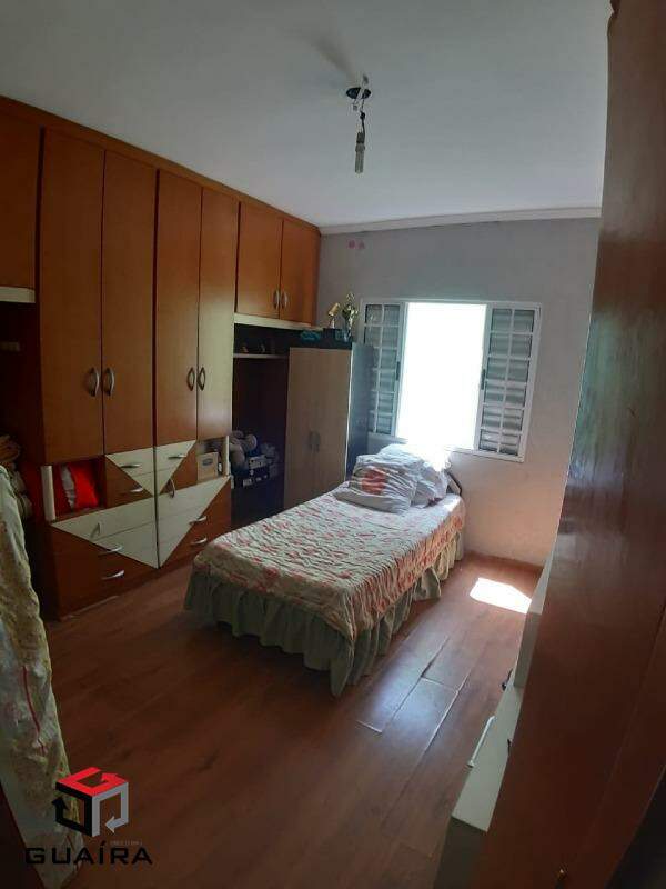 Casa à venda com 2 quartos, 338m² - Foto 8