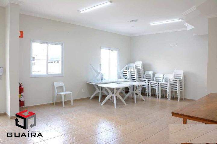 Apartamento à venda com 2 quartos, 60m² - Foto 20