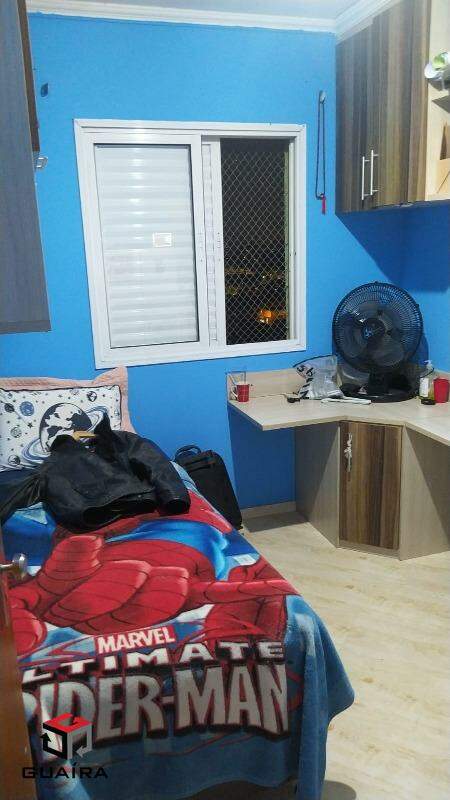 Apartamento à venda com 2 quartos, 60m² - Foto 11