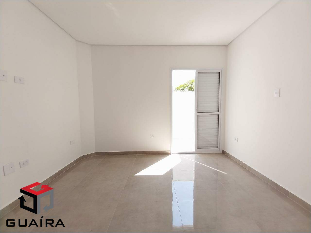 Sobrado à venda com 2 quartos, 132m² - Foto 13