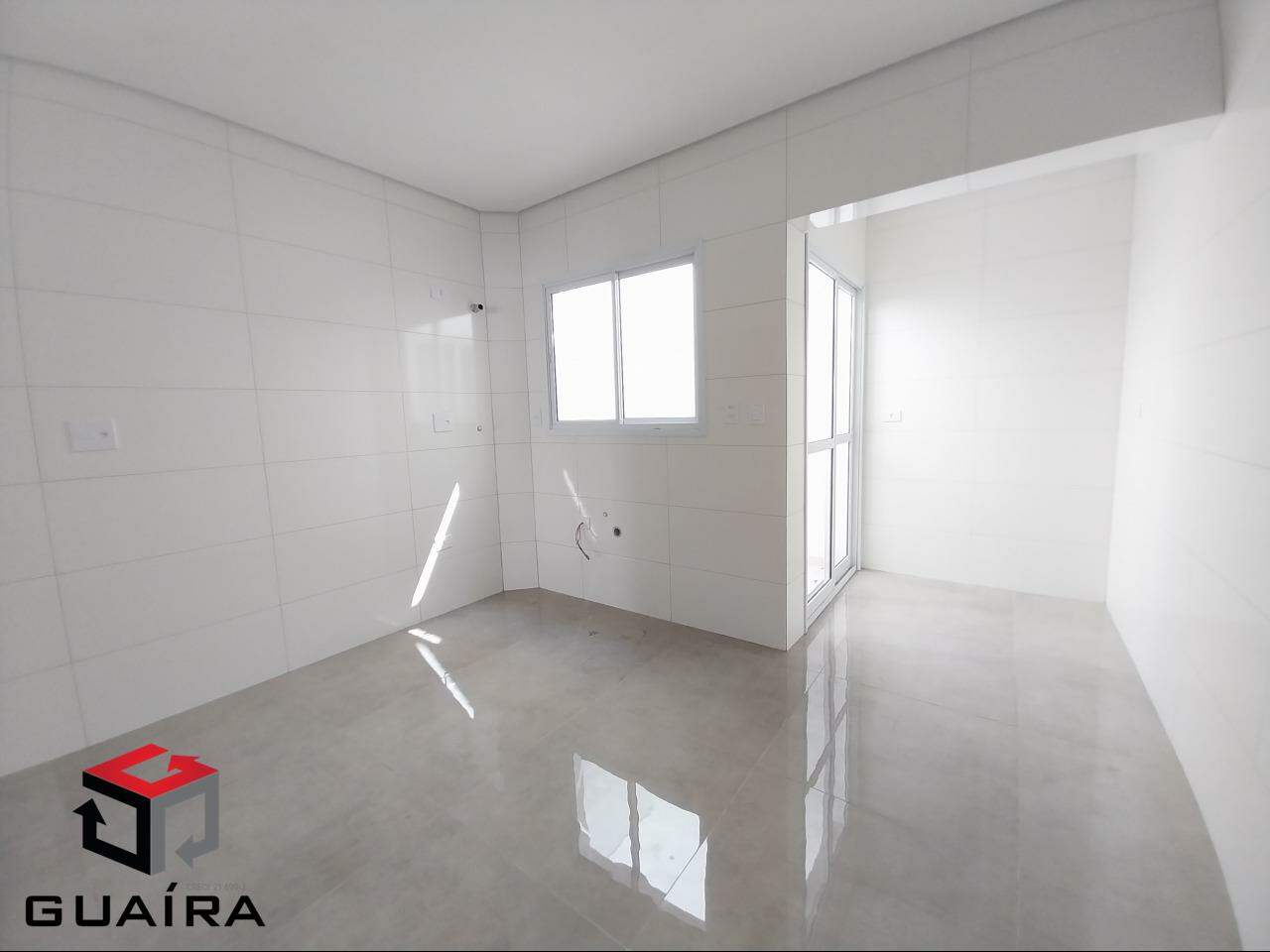 Sobrado à venda com 2 quartos, 132m² - Foto 3