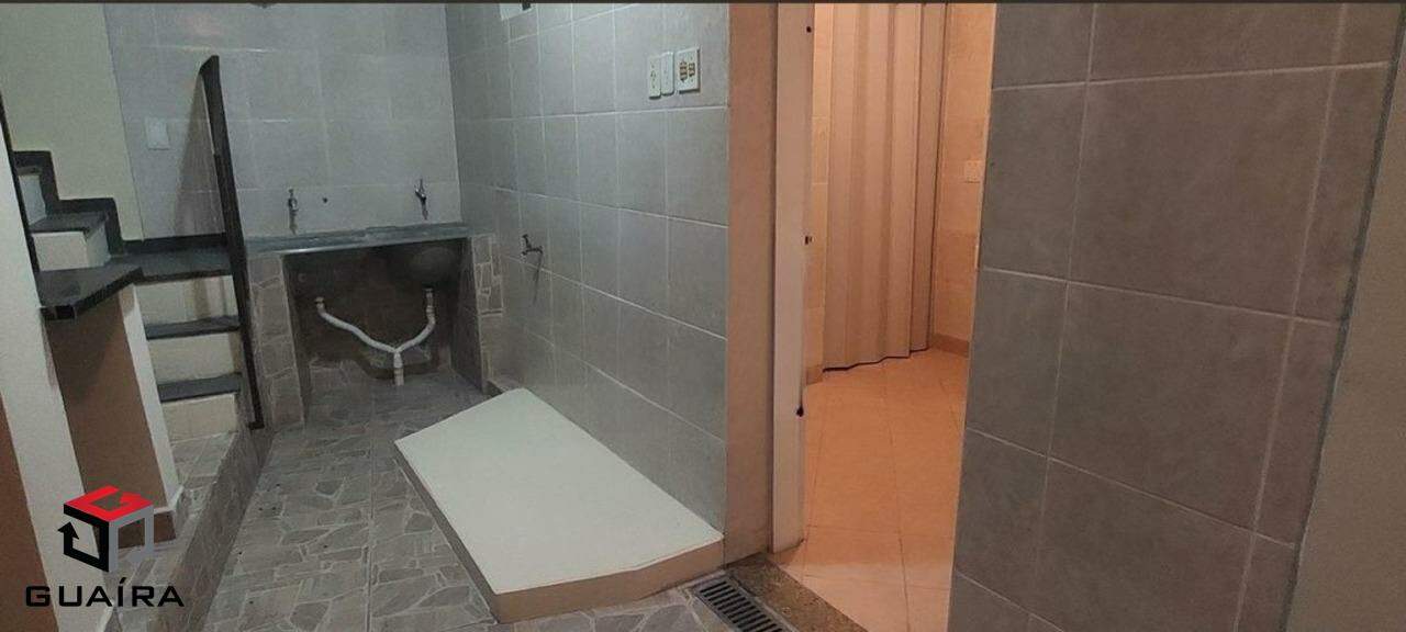 Sobrado à venda com 4 quartos, 300m² - Foto 23