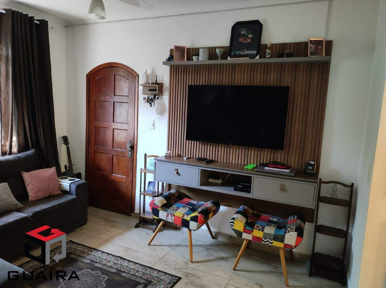 Casa à venda com 2 quartos, 112m² - Foto 2