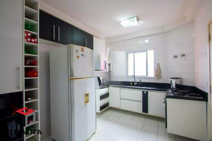 Apartamento à venda com 3 quartos, 133m² - Foto 8