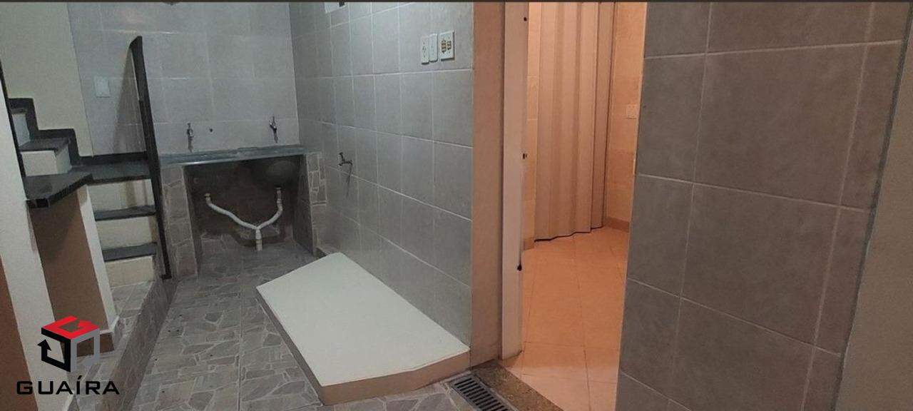 Sobrado para alugar com 4 quartos, 300m² - Foto 23