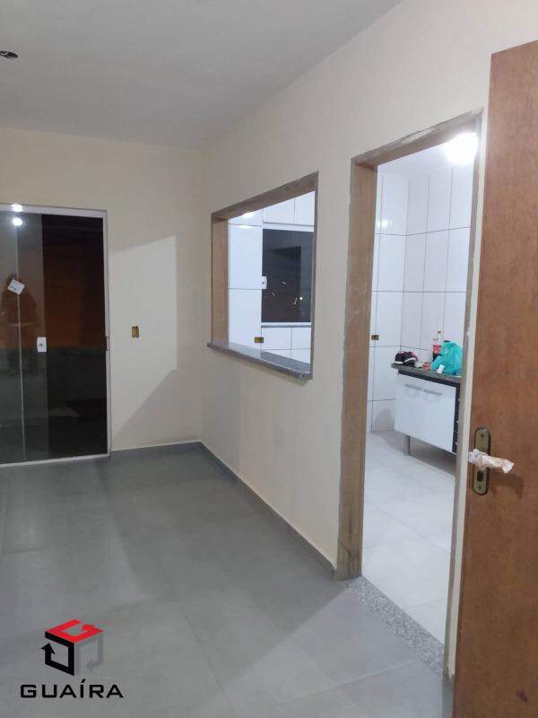 Casa Comercial à venda com 2 quartos, 180m² - Foto 2