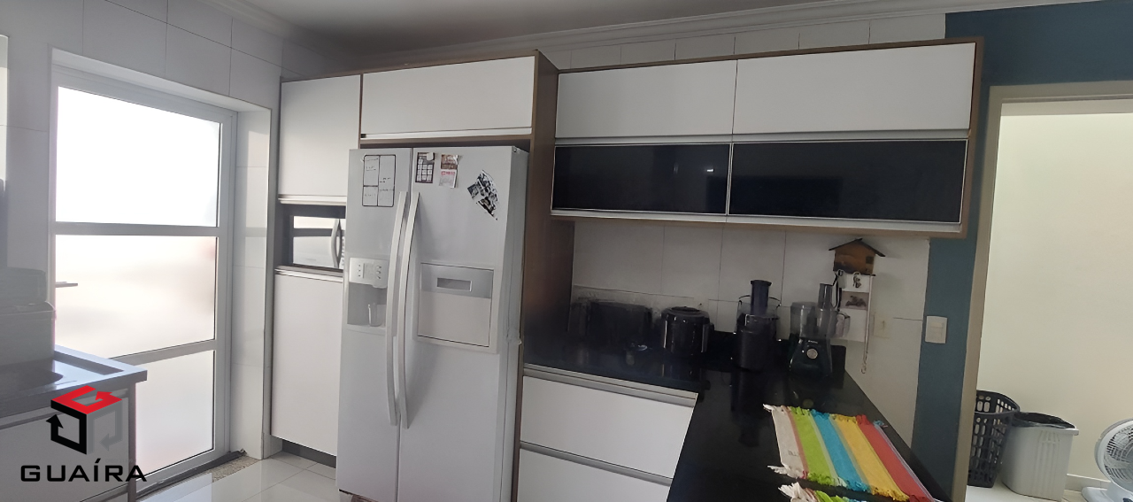 Sobrado à venda com 3 quartos, 250m² - Foto 11