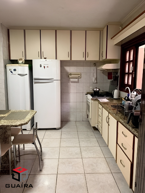 Sobrado à venda com 3 quartos, 216m² - Foto 10