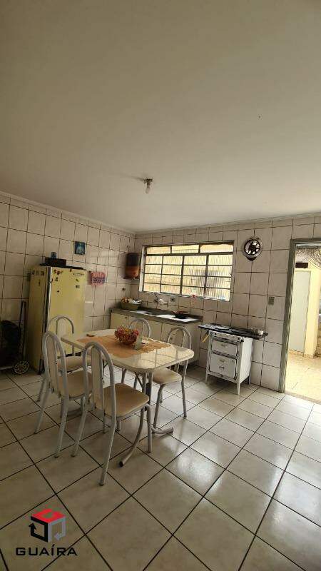 Sobrado à venda com 2 quartos, 145m² - Foto 9