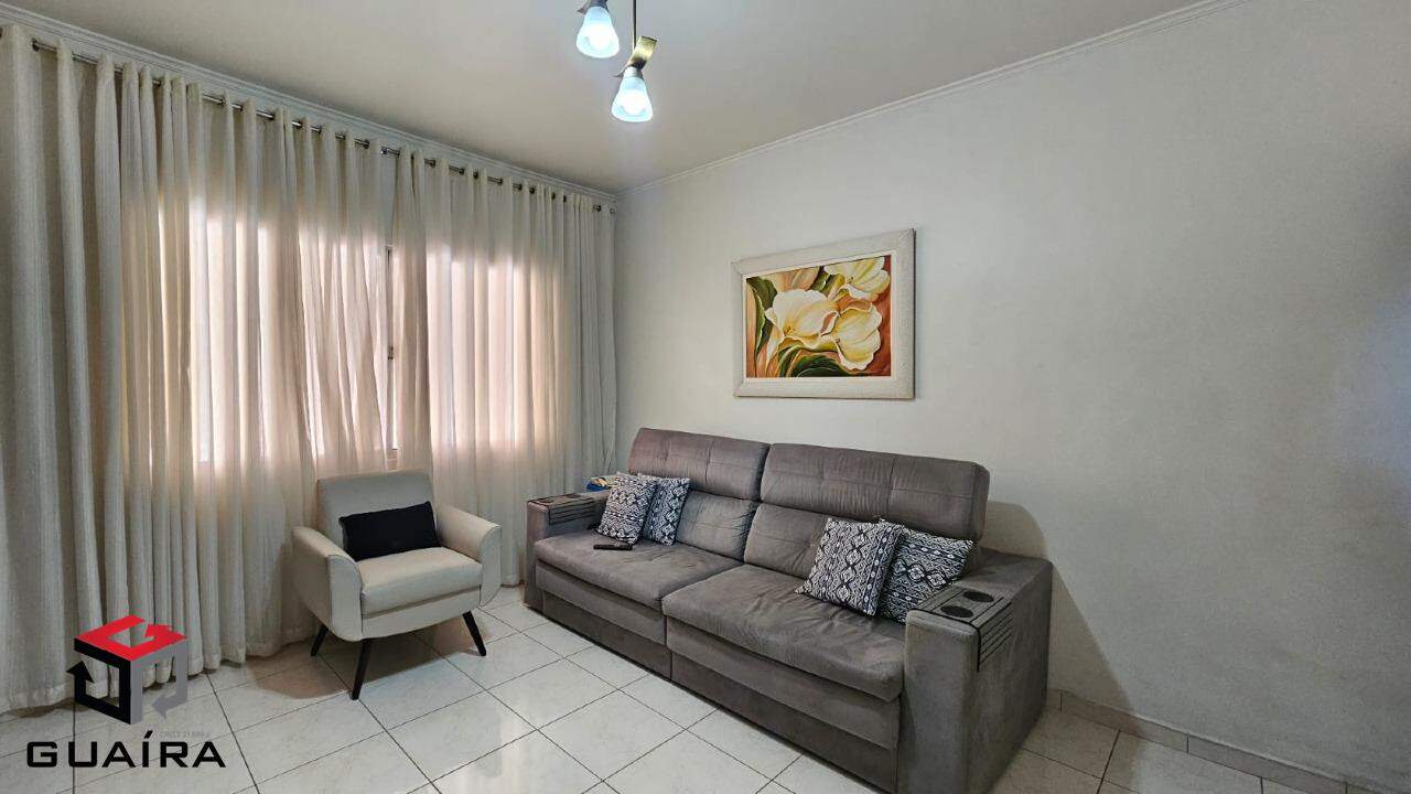 Sobrado à venda com 3 quartos, 180m² - Foto 2