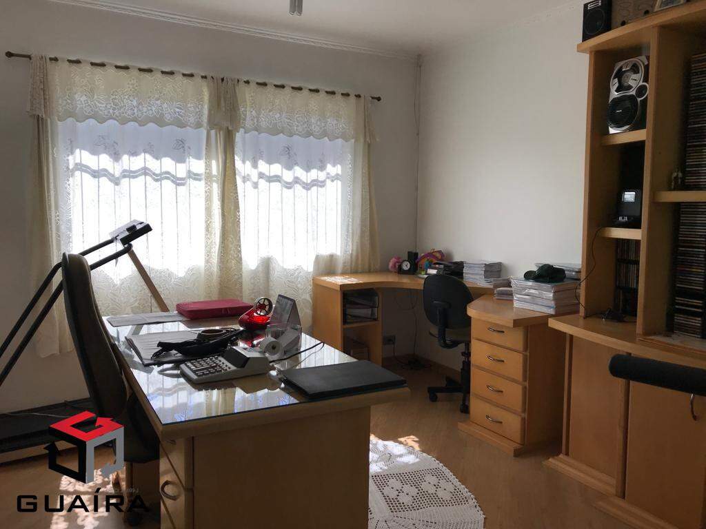 Casa à venda com 3 quartos, 240m² - Foto 11