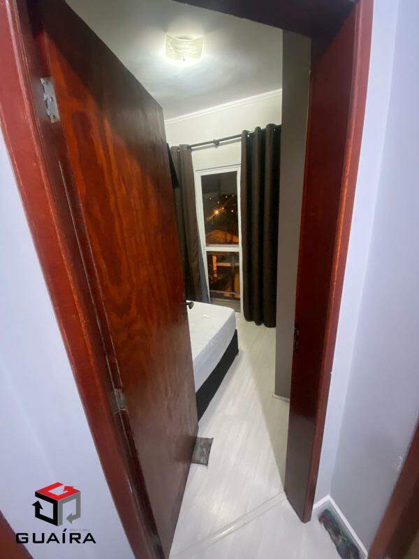 Apartamento à venda com 2 quartos, 40m² - Foto 8