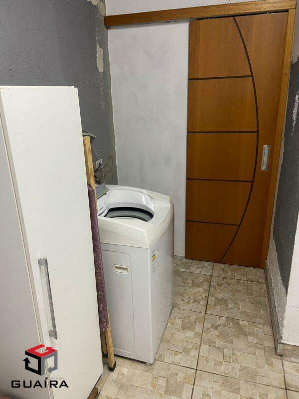 Apartamento à venda com 2 quartos, 40m² - Foto 22