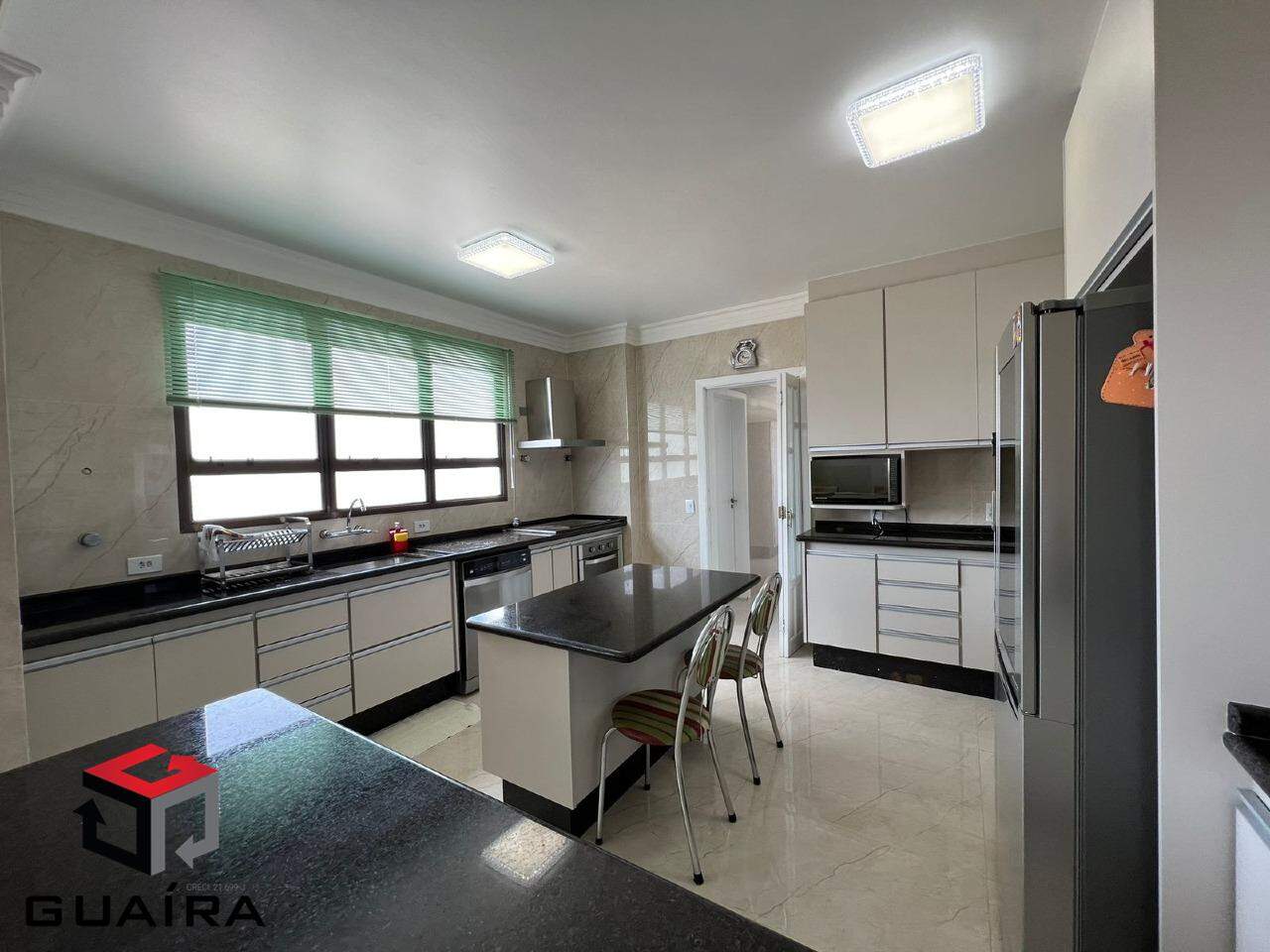 Apartamento à venda com 5 quartos, 370m² - Foto 11