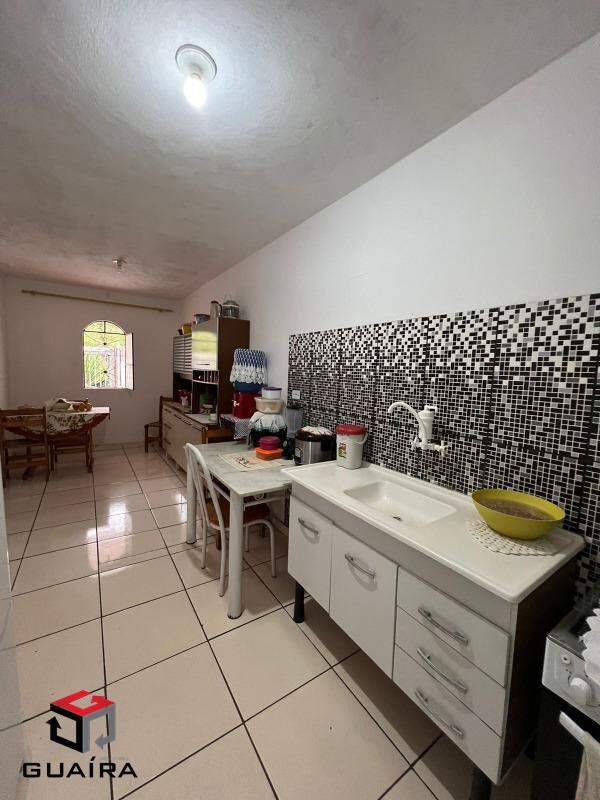 Sobrado à venda com 3 quartos, 43m² - Foto 4