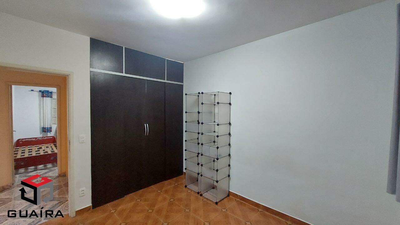 Casa à venda com 2 quartos, 190m² - Foto 4