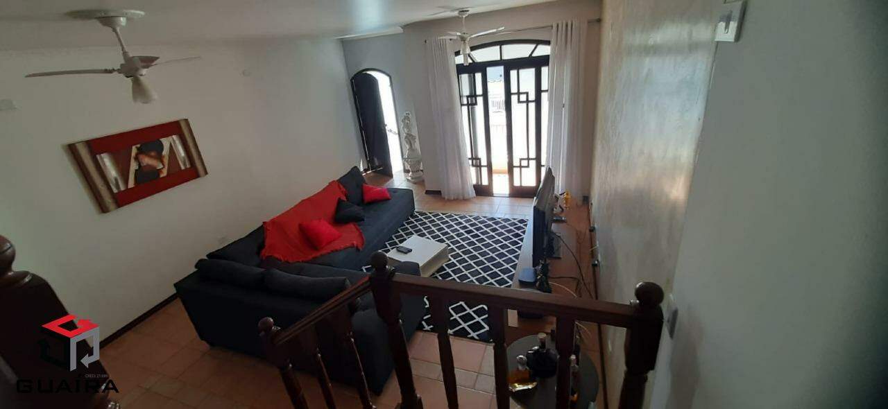 Sobrado à venda com 3 quartos, 262m² - Foto 2