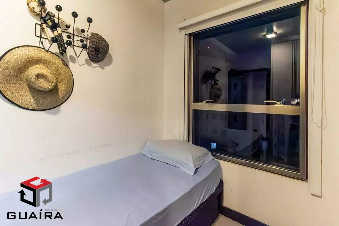 Apartamento à venda com 2 quartos, 74m² - Foto 4