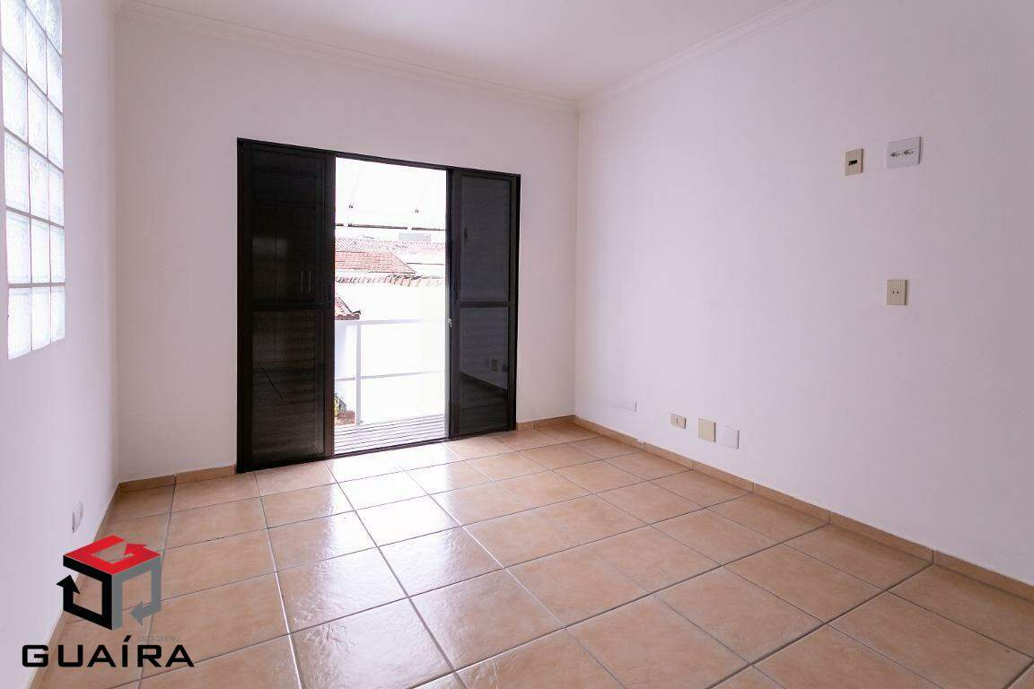 Sobrado à venda com 4 quartos, 250m² - Foto 32