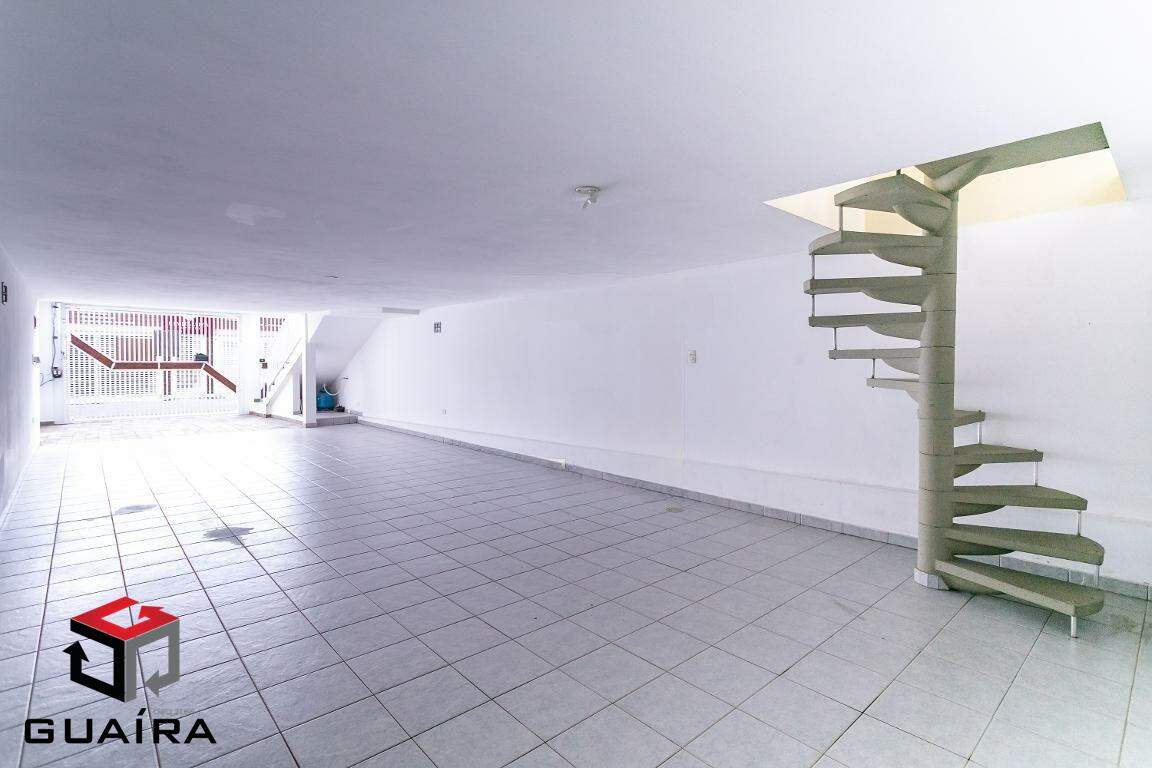 Sobrado à venda com 4 quartos, 250m² - Foto 4