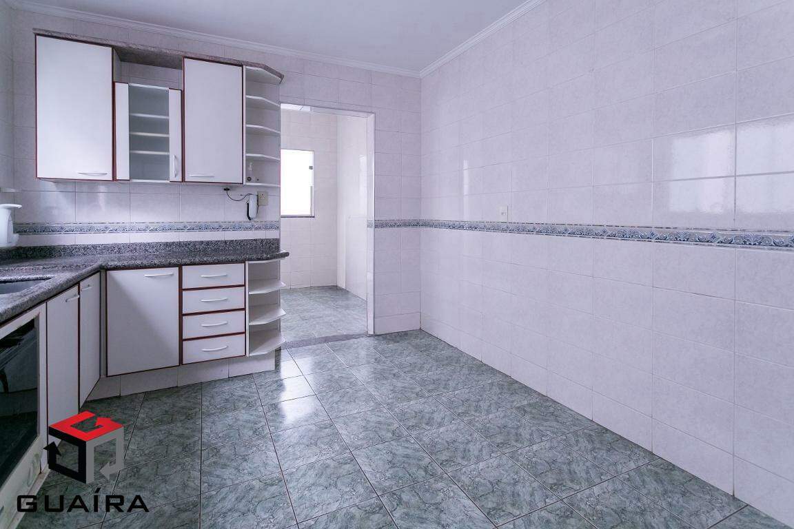 Sobrado à venda com 4 quartos, 250m² - Foto 7