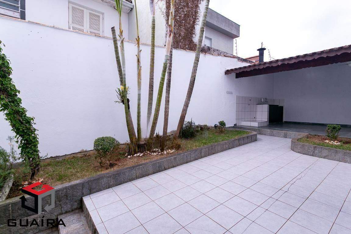 Sobrado à venda com 4 quartos, 250m² - Foto 12