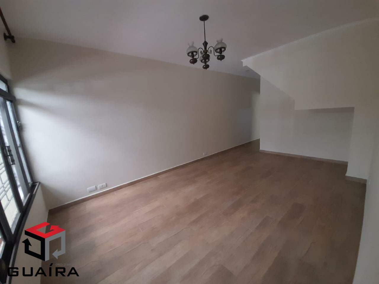 Sobrado à venda com 3 quartos, 205m² - Foto 2