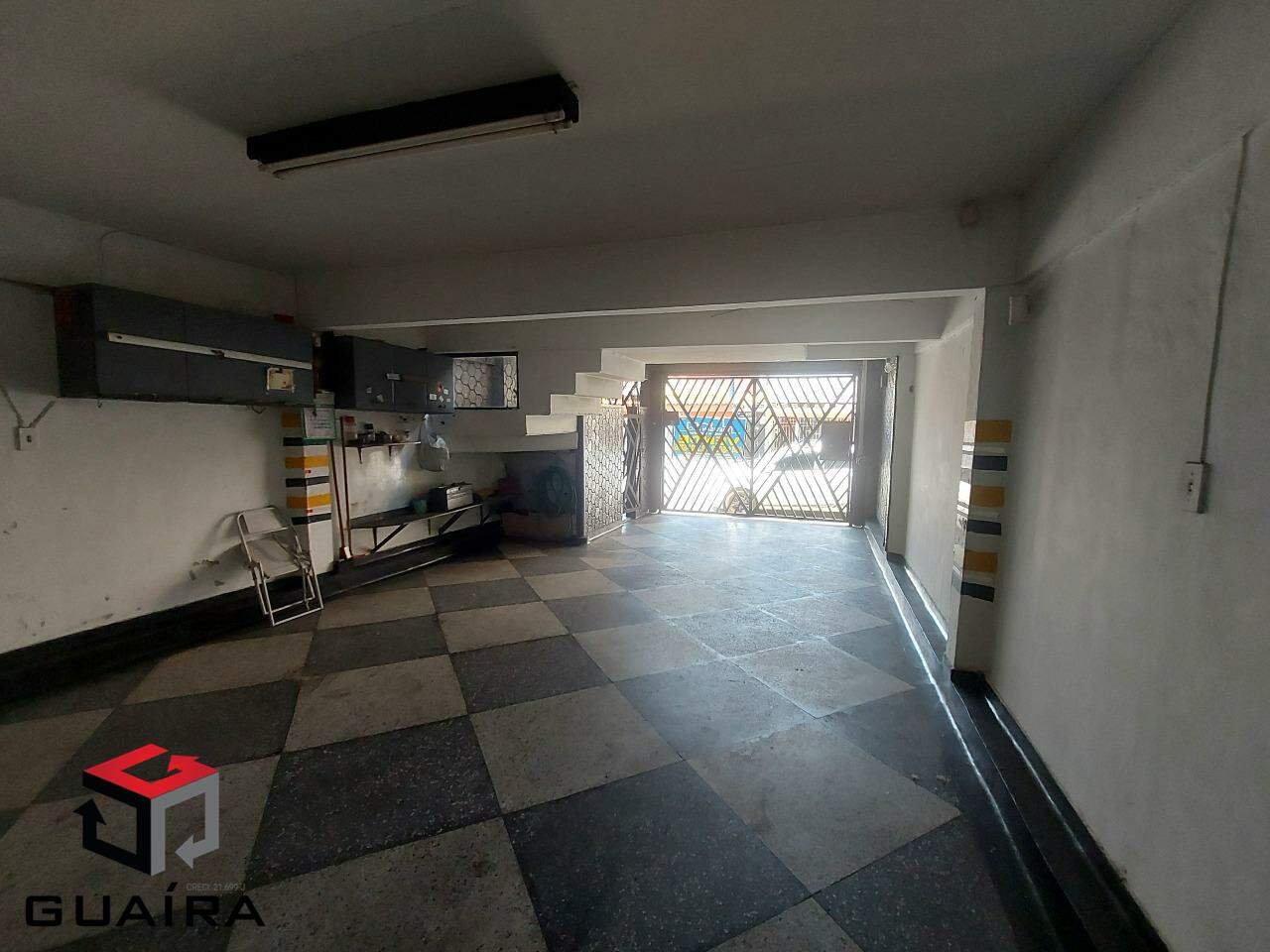 Sobrado à venda com 2 quartos, 285m² - Foto 4