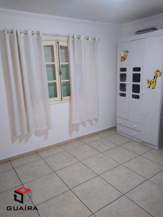 Sobrado à venda com 3 quartos, 279m² - Foto 14