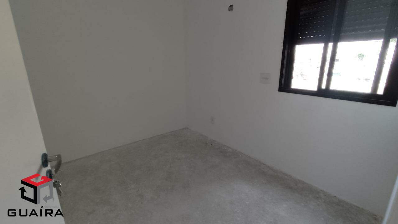 Apartamento à venda com 2 quartos, 40m² - Foto 11