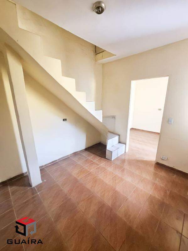 Sobrado à venda com 2 quartos, 179m² - Foto 32