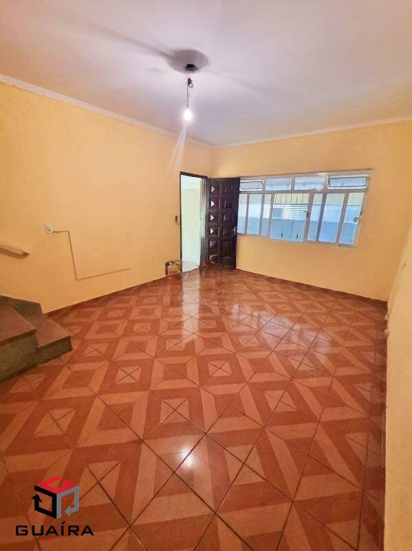 Sobrado à venda com 2 quartos, 179m² - Foto 3