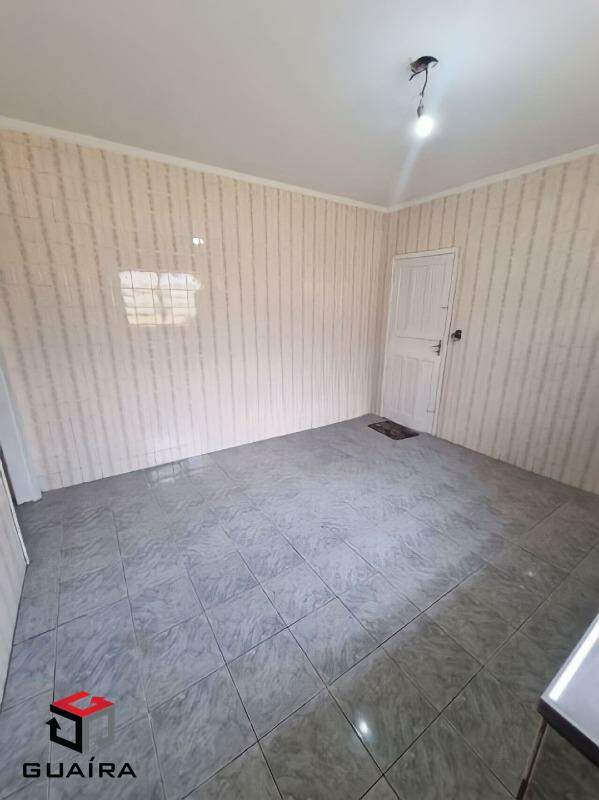 Sobrado à venda com 2 quartos, 179m² - Foto 12