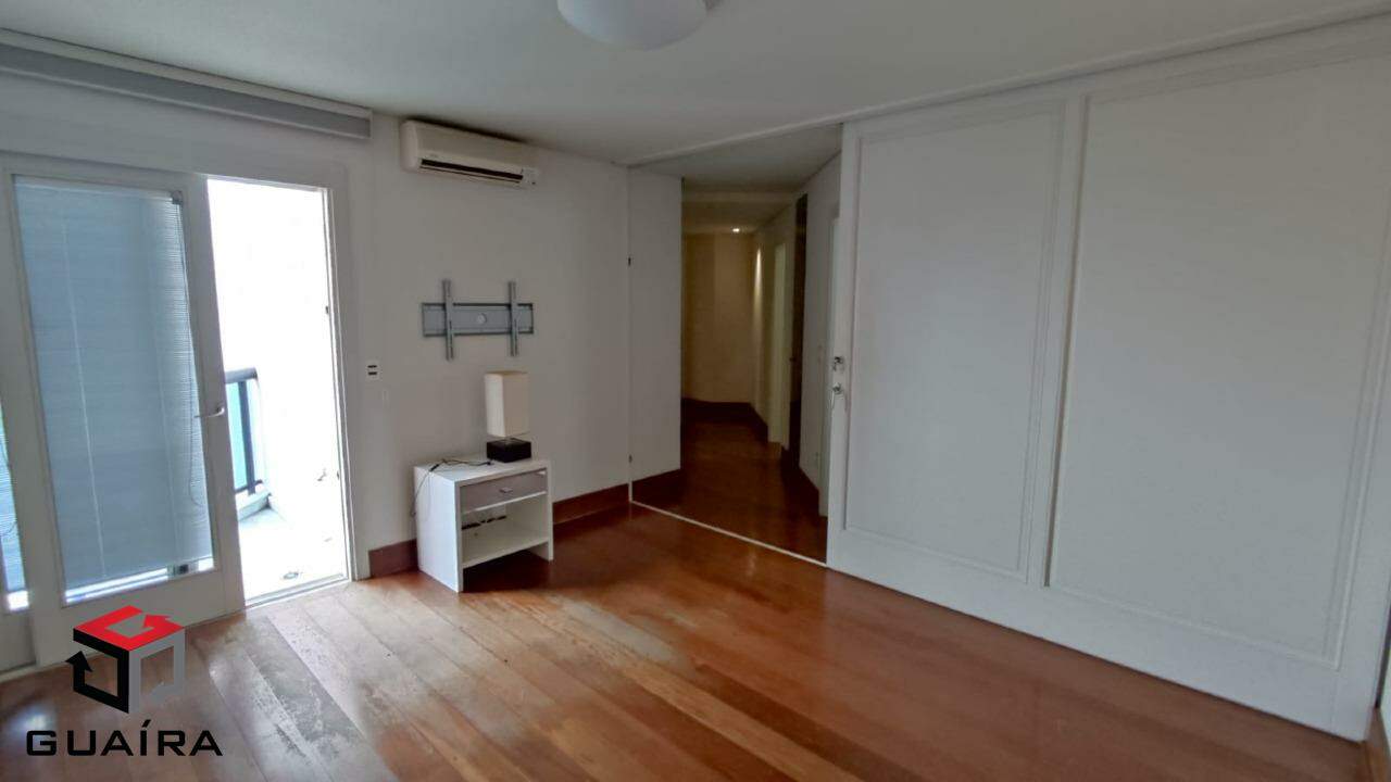 Apartamento à venda com 3 quartos, 220m² - Foto 28