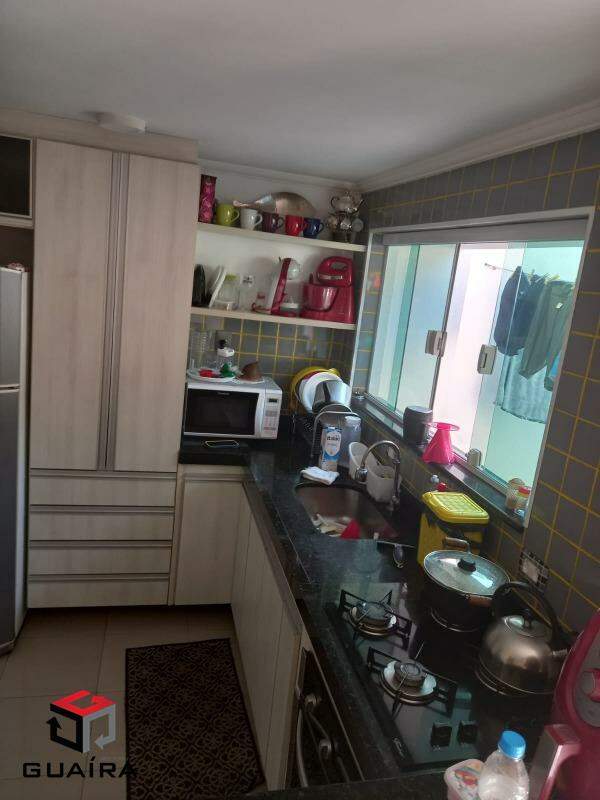 Sobrado à venda com 2 quartos, 170m² - Foto 3