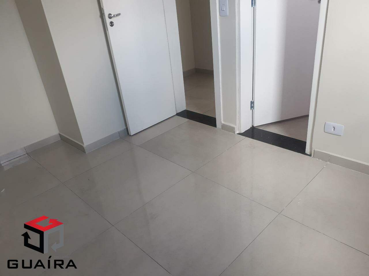 Apartamento à venda com 2 quartos, 55m² - Foto 11