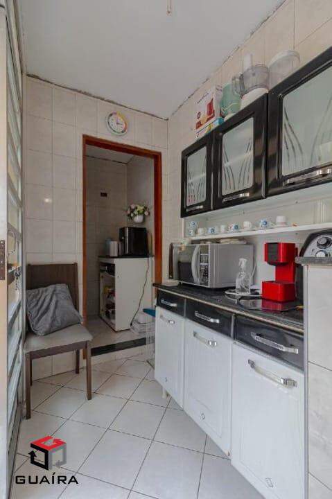 Sobrado à venda com 2 quartos, 159m² - Foto 4